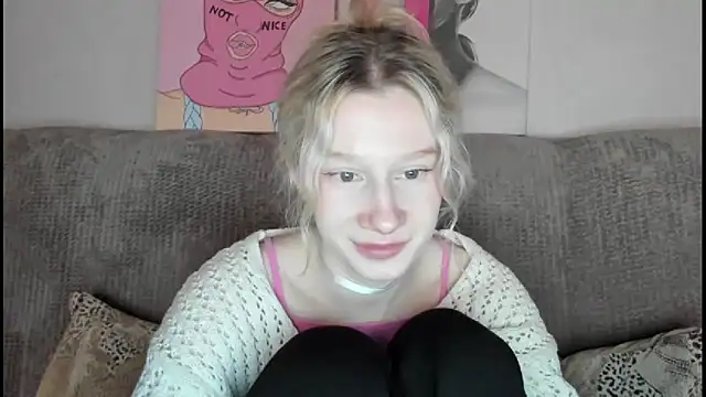 EnigmaSee online show from 12/05/25, 01:14