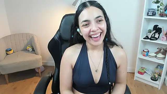  BellaEvans  online show from 02/04/25, 11:38