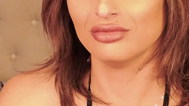 Snapshot of xprettysmilex chatting on 01/09/25, 08:22 xprettysmilex online show from 01/09/25, 08:22