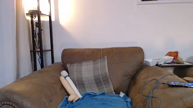 Snapshot of Ladystargazer1966 chatting on 02/24/25, 05:42 Ladystargazer1966 online show from 02/24/25, 05:42