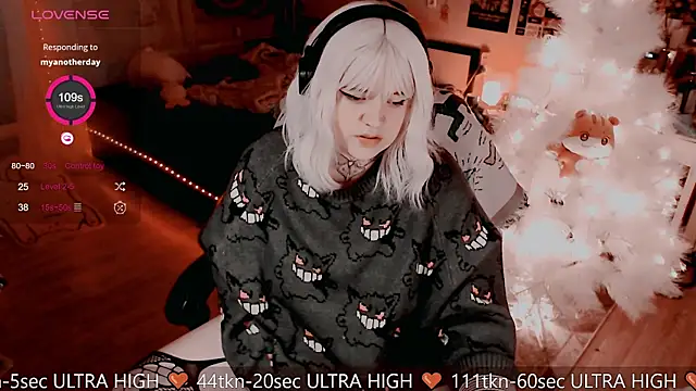 noori  hope online show from 01/13/25, 01:02