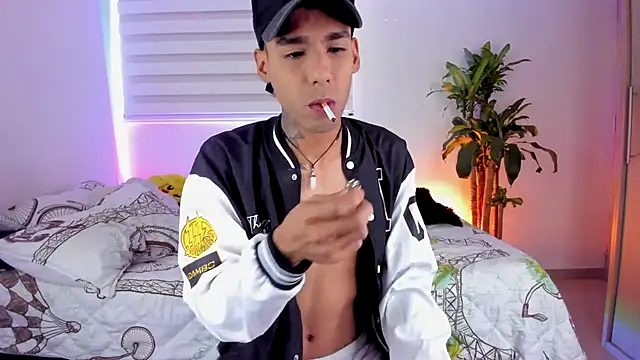 aldrinwhite online show from 09/17/25, 06:20