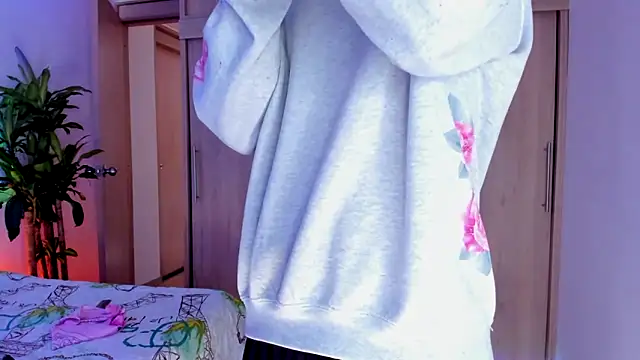 aldrinwhite online show from 11/07/25, 05:13