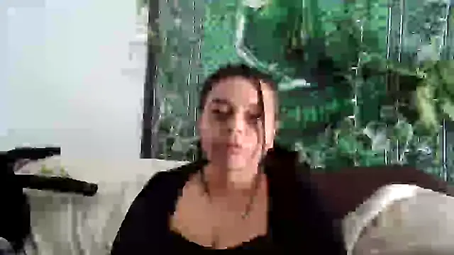 Snapshot of smathydeez69 chatting on 01/24/25, 05:32 smathydeez69 online show from 01/24/25, 05:32