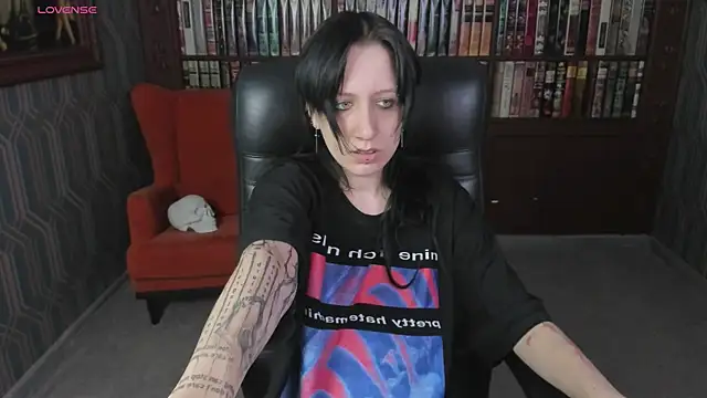 Snapshot of Medusa__Gorgona chatting on 09/27/25, 07:57 Medusa Gorgona online show from 09/27/25, 07:57
