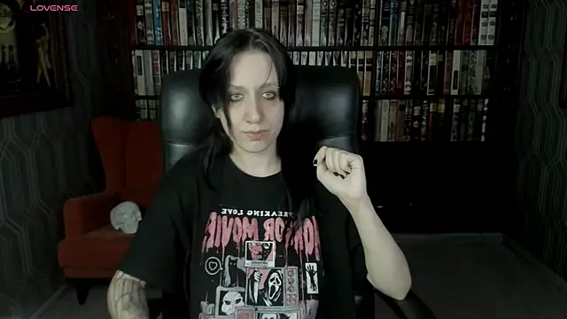 Snapshot of Medusa__Gorgona chatting on 10/25/25, 05:51 Medusa Gorgona online show from 10/25/25, 05:51