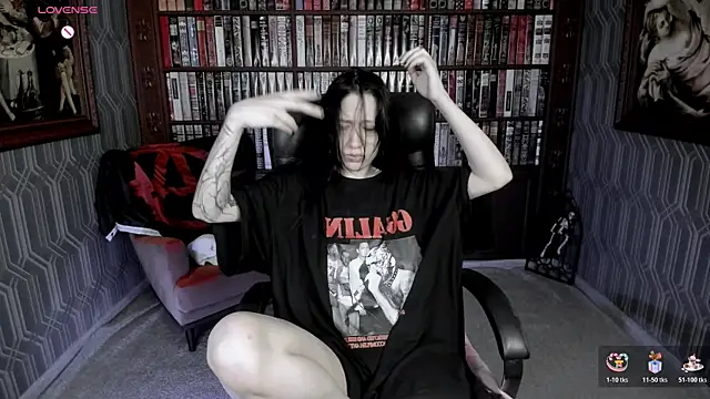Snapshot of Medusa__Gorgona chatting on 05/30/26, 02:14 Medusa Gorgona online show from 05/30/26, 02:14