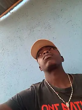 Snapshot of fankiey chatting on 10/10/25, 03:22 fankiey online show from 10/10/25, 03:22