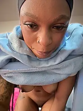 Melany Williams online show from 11/08/25, 02:28