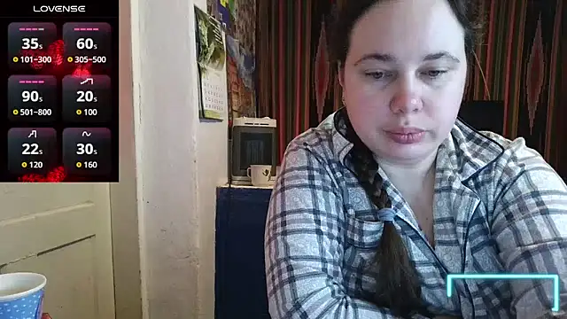Snapshot of Cora_Maro chatting on 05/18/26, 11:21 Cora Maro online show from 05/18/26, 11:21