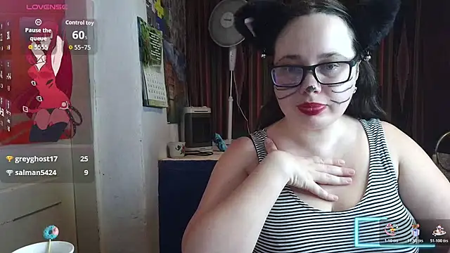 Snapshot of Cora_Maro chatting on 07/10/26, 01:03 Cora Maro online show from 07/10/26, 01:03