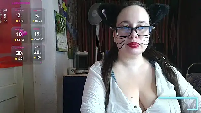 Snapshot of Cora_Maro chatting on 07/15/26, 10:42 Cora Maro online show from 07/15/26, 10:42