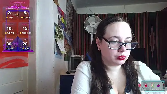 Snapshot of Cora_Maro chatting on 07/31/26, 10:25 Cora Maro online show from 07/31/26, 10:25