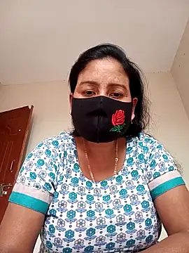 Snapshot of Neha-Roy chatting on 03/08/25, 08:44 Neha-Roy online show from 03/08/25, 08:44