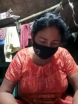 Snapshot of Neha-Roy chatting on 03/13/25, 04:27 Neha-Roy online show from 03/13/25, 04:27