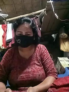 Snapshot of Neha-Roy chatting on 03/18/25, 10:37 Neha-Roy online show from 03/18/25, 10:37