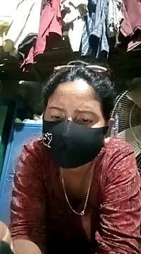 Snapshot of Neha-Roy chatting on 03/22/25, 03:52 Neha-Roy online show from 03/22/25, 03:52