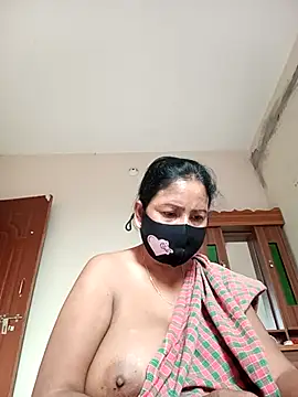 Snapshot of Neha-Roy chatting on 10/27/25, 10:19 Neha-Roy online show from 10/27/25, 10:19