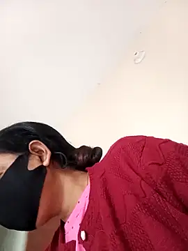 Snapshot of Neha-Roy chatting on 12/23/25, 04:54 Neha-Roy online show from 12/23/25, 04:54