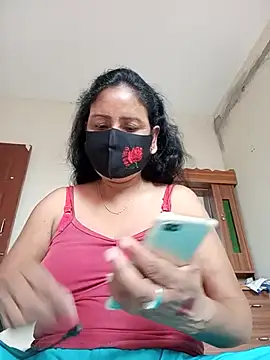 Snapshot of Neha-Roy chatting on 05/25/26, 06:52 Neha-Roy online show from 05/25/26, 06:52