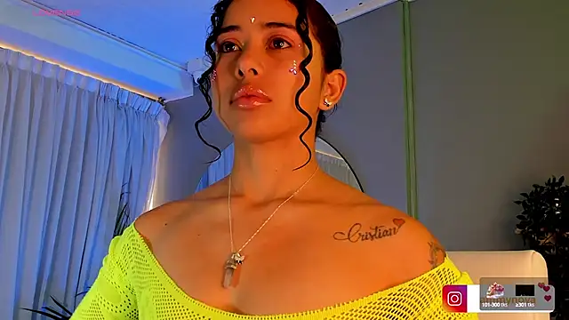 Snapshot of Ammy_nova chatting on 10/23/25, 07:34 Ammy nova online show from 10/23/25, 07:34