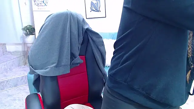 Snapshot of cattalheya chatting on 09/17/25, 12:18 cattalheya online show from 09/17/25, 12:18