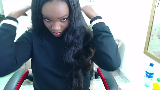 Snapshot of cattalheya chatting on 10/11/25, 12:36 cattalheya online show from 10/11/25, 12:36