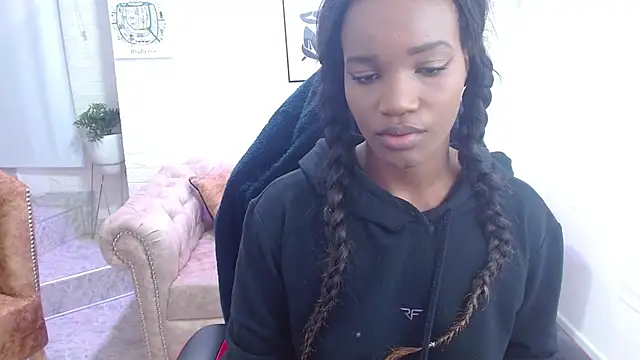 Snapshot of cattalheya chatting on 10/28/25, 12:41 cattalheya online show from 10/28/25, 12:41