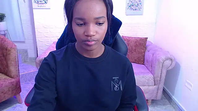 Snapshot of cattalheya chatting on 11/14/25, 12:26 cattalheya online show from 11/14/25, 12:26