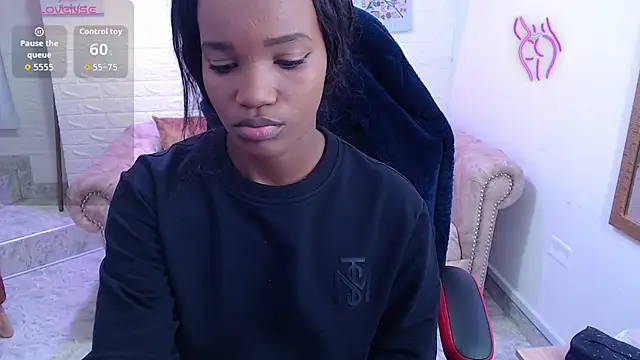 Snapshot of cattalheya chatting on 11/24/25, 12:27 cattalheya online show from 11/24/25, 12:27