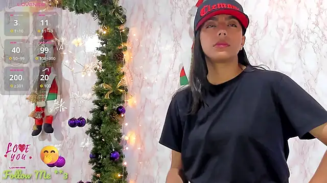 BarbieHotLaura online show from 12/23/24, 12:03