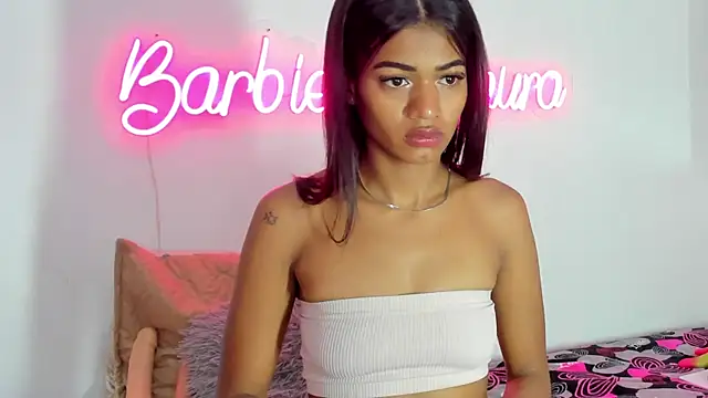 BarbieHotLaura online show from 09/20/25, 03:02