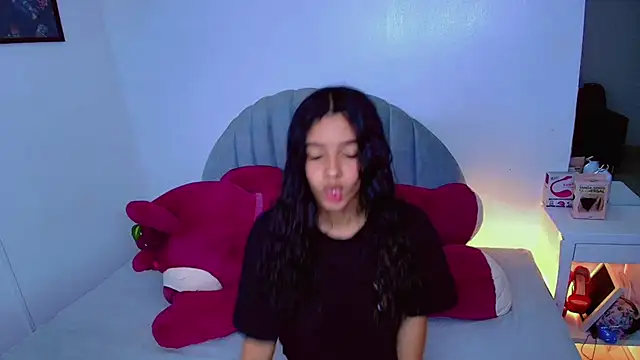 Snapshot of charlotte_0309 chatting on 01/09/26, 07:04 charlotte 0309 online show from 01/09/26, 07:04