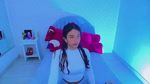 Snapshot of charlotte_0309 chatting on 03/26/26, 01:38 charlotte 0309 online show from 03/26/26, 01:38