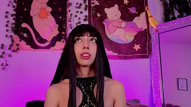 Nyx nayla online show from 12/16/25, 07:02