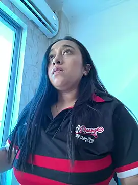 cata megan online show from 12/30/24, 04:08