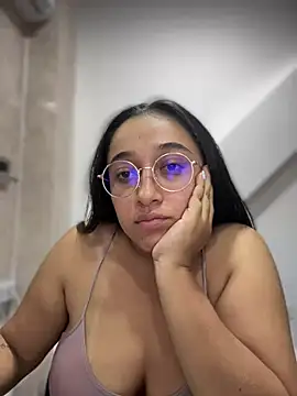 cata megan online show from 03/08/25, 12:44