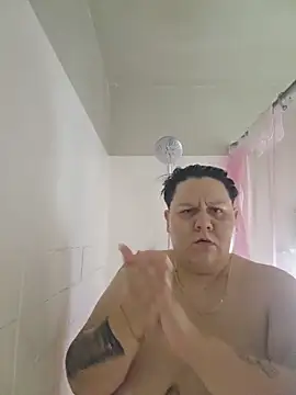 Snapshot of DevilDahm chatting on 11/13/25, 06:45 DevilDahm online show from 11/13/25, 06:45