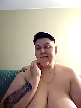 Snapshot of DevilDahm chatting on 04/25/26, 12:24 DevilDahm online show from 04/25/26, 12:24
