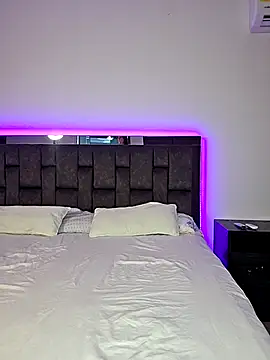 Sthef Castle online show from 10/20/25, 12:16