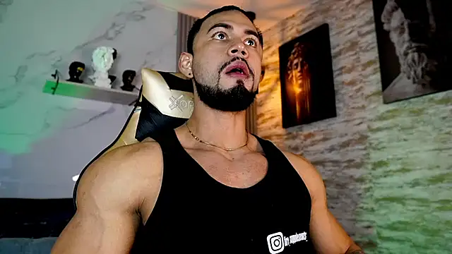 Snapshot of jaxon_colton chatting on 11/07/25, 02:11 jaxon colton online show from 11/07/25, 02:11