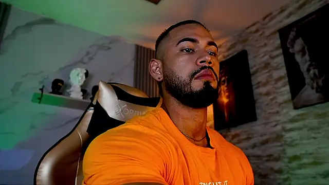 Snapshot of jaxon_colton chatting on 11/21/25, 12:10 jaxon colton online show from 11/21/25, 12:10