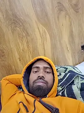 INDIANBOY7439 online show from 11/11/25, 05:46