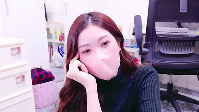 oxo yuna oxo online show from 01/11/25, 09:36