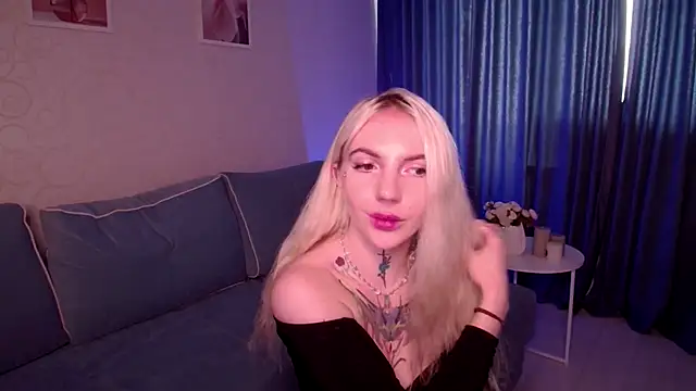 AnneTenet online show from 09/17/25, 09:22