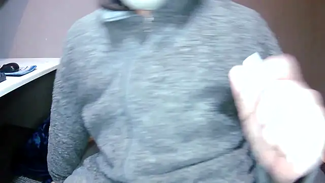 agaupt2 online show from 01/23/25, 01:45