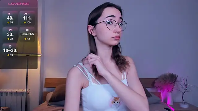 Snapshot of PollyBeev chatting on 01/27/25, 11:22 PollyBeev online show from 01/27/25, 11:22