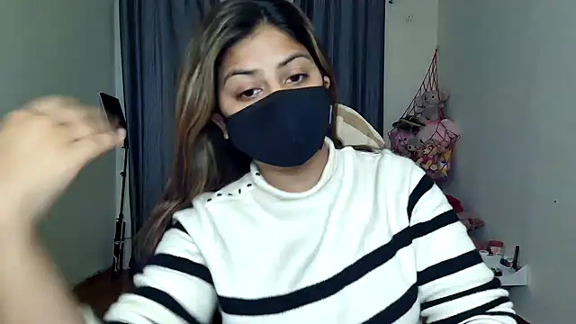 Hoty-Shivangi online show from 02/07/26, 02:10