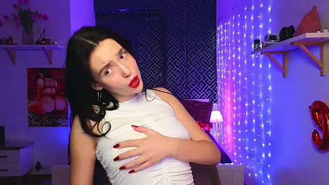 Snapshot of AliceSpark chatting on 02/25/25, 08:41 AliceSpark online show from 02/25/25, 08:41