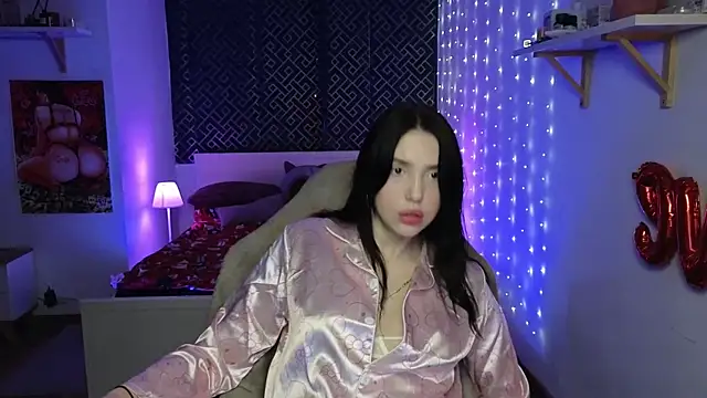 Snapshot of AliceSpark chatting on 02/26/25, 09:48 AliceSpark online show from 02/26/25, 09:48